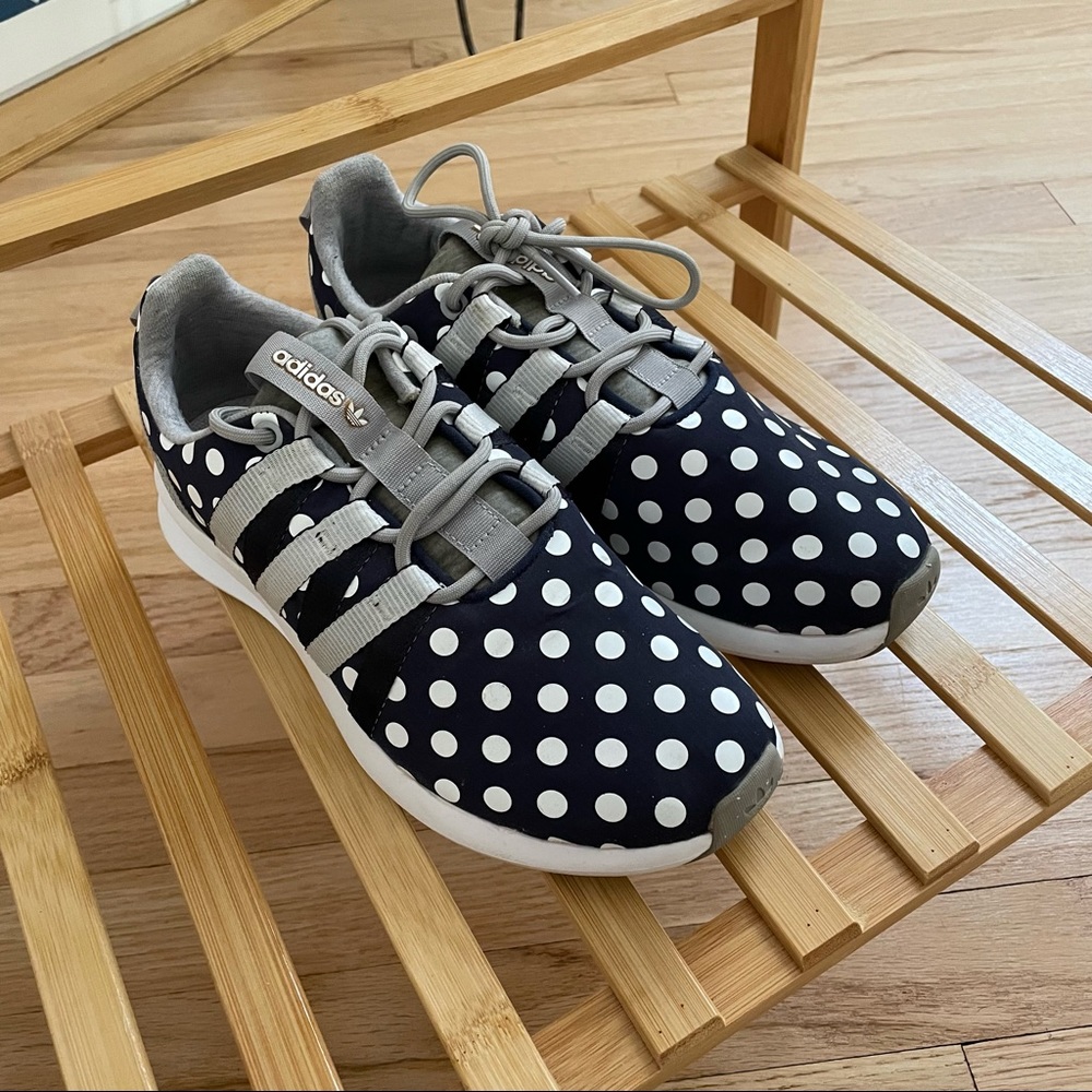 Dotted Adidas SL Loop Racer